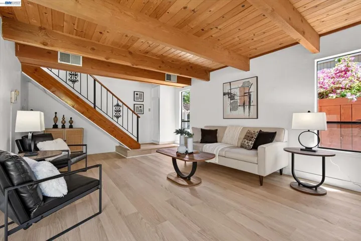 112 Mission Dr, Pleasanton, California 94566