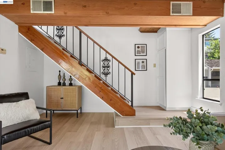 112 Mission Dr, Pleasanton, California 94566
