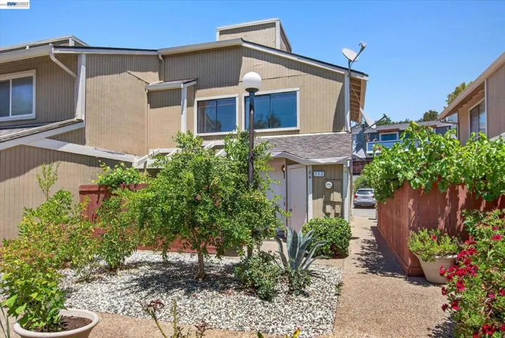 112 Mission Dr, Pleasanton, California 94566