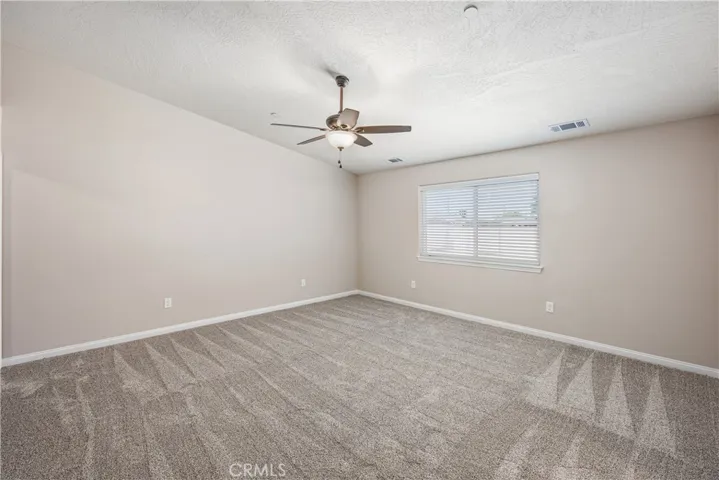 20947 Verde Drive, Apple Valley, California 92308