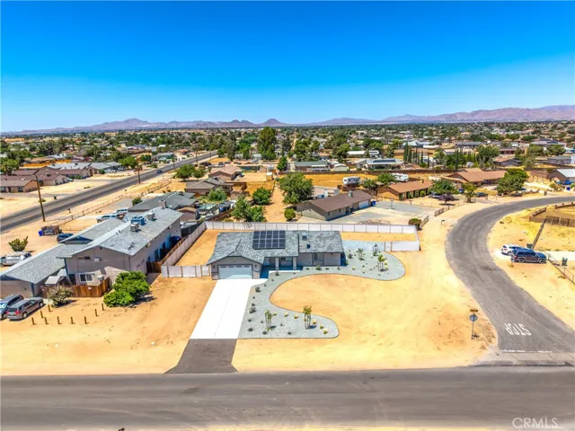 20947 Verde Drive, Apple Valley, California 92308