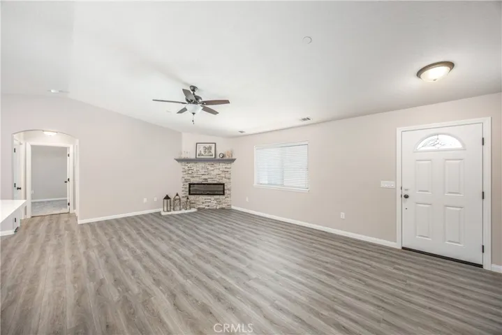 20947 Verde Drive, Apple Valley, California 92308