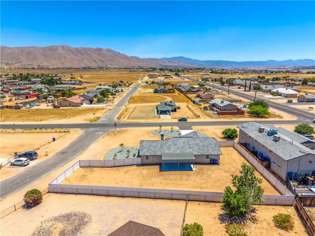 20947 Verde Drive, Apple Valley, California 92308