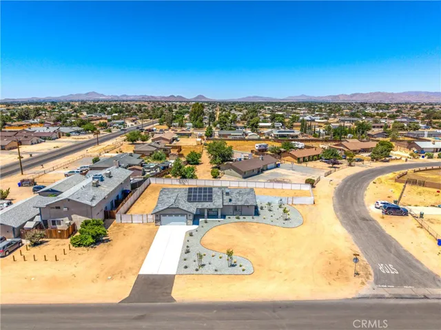 20947 Verde Drive, Apple Valley, California 92308