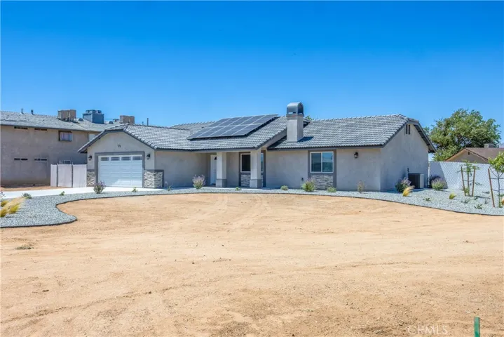 20947 Verde Drive, Apple Valley, California 92308