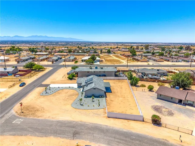20947 Verde Drive, Apple Valley, California 92308