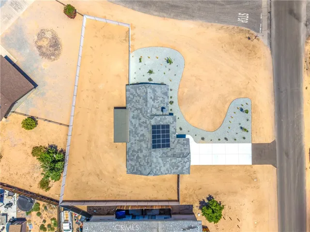 20947 Verde Drive, Apple Valley, California 92308