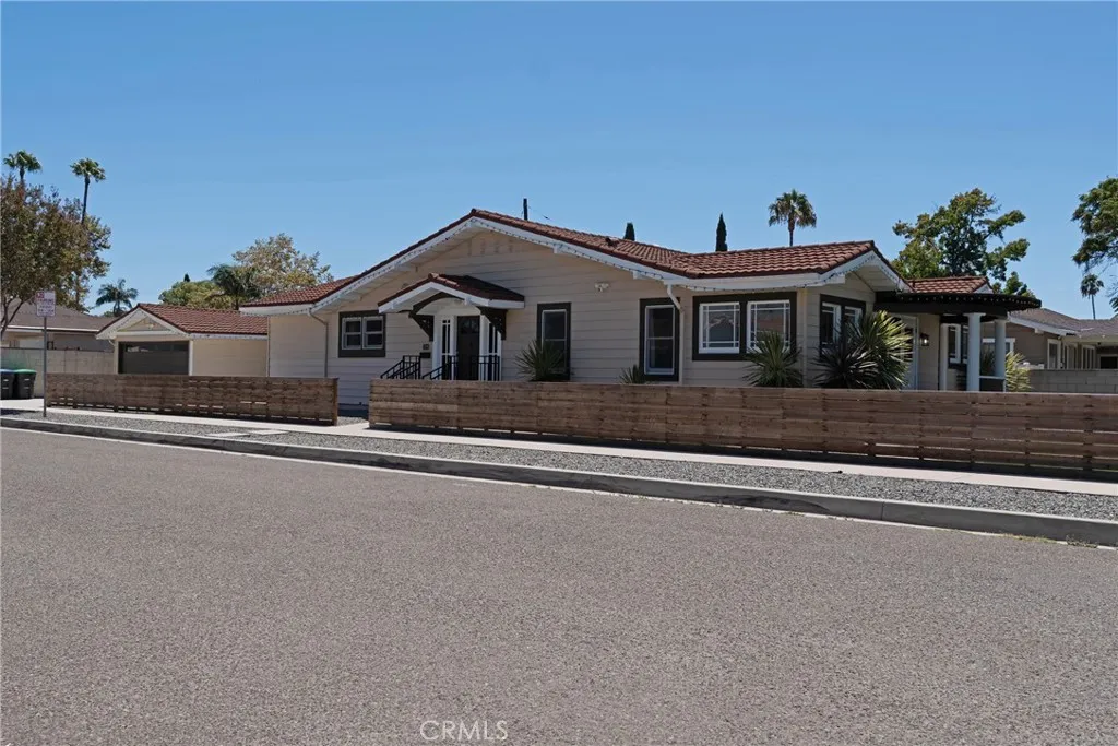1104 W Palm Avenue, Orange, California 92868 — photo 4