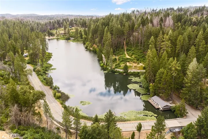 15 Toyon Trail, Berry Creek, California 95916