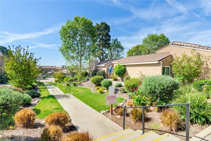 HOA Walk ways