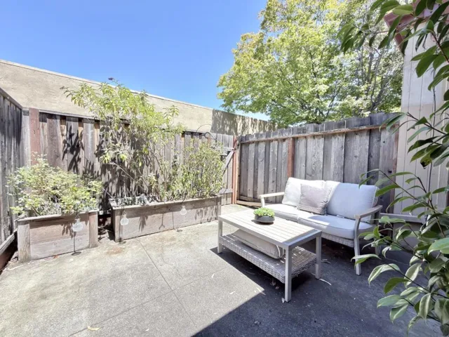 1531 Marina Court B, San Mateo, California 94403