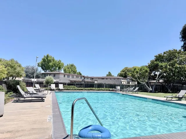 1531 Marina Court B, San Mateo, California 94403