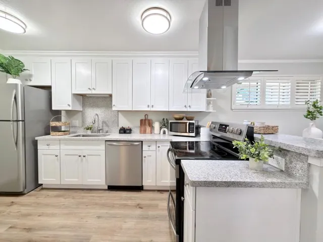 1531 Marina Court B, San Mateo, California 94403