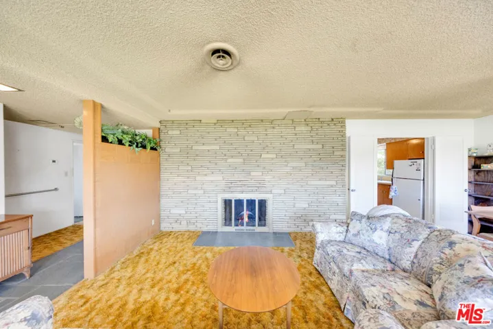 635 Ramona Avenue, La Verne, California 91750