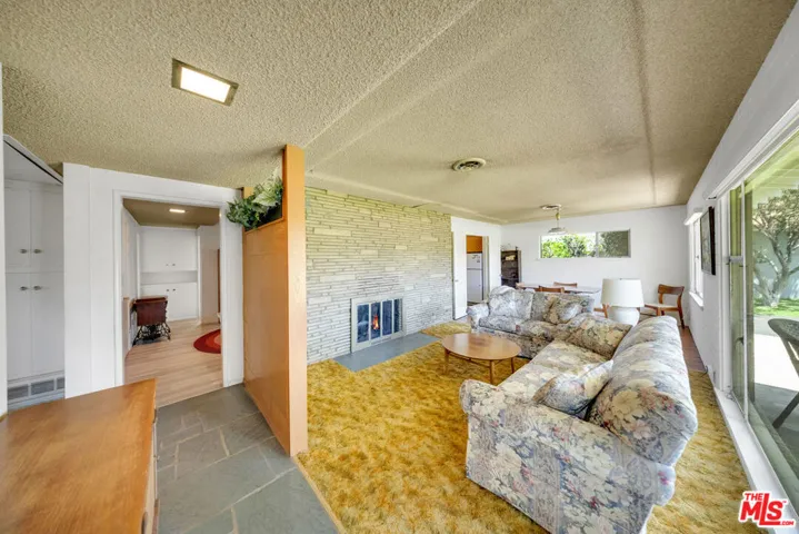 635 Ramona Avenue, La Verne, California 91750