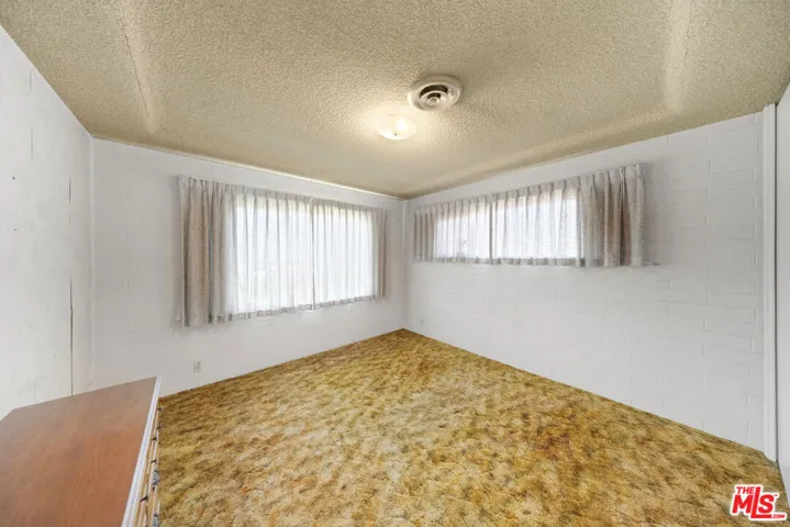 635 Ramona Avenue, La Verne, California 91750