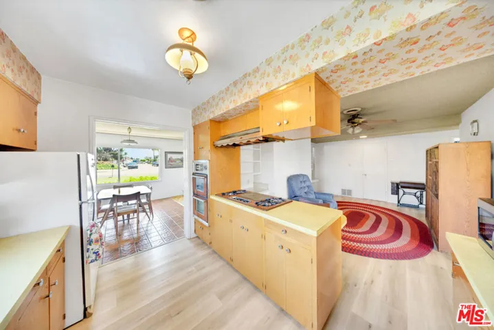 635 Ramona Avenue, La Verne, California 91750