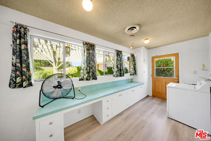 635 Ramona Avenue, La Verne, California 91750