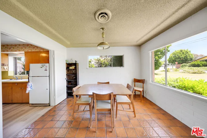 635 Ramona Avenue, La Verne, California 91750