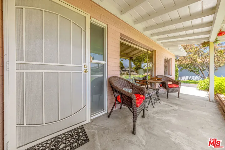 635 Ramona Avenue, La Verne, California 91750