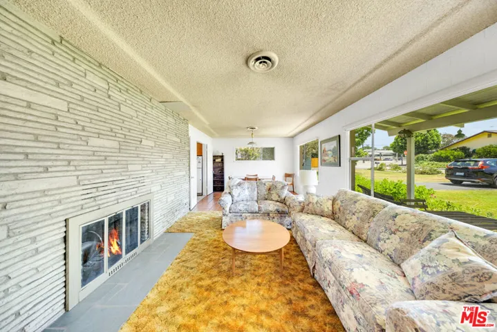 635 Ramona Avenue, La Verne, California 91750