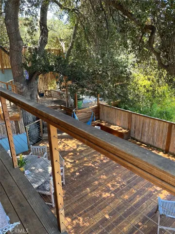 Amazing Deck to relax surrounded by nature