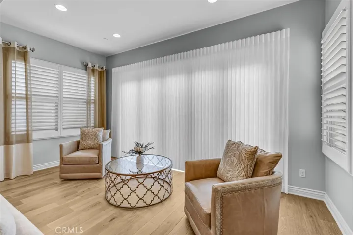 68 Dublin, Irvine, California 92620