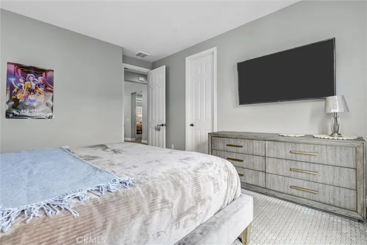 68 Dublin, Irvine, California 92620