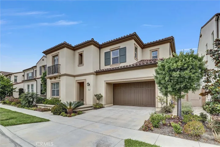 68 Dublin, Irvine, California 92620