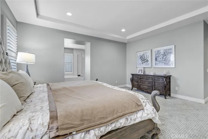 68 Dublin, Irvine, California 92620