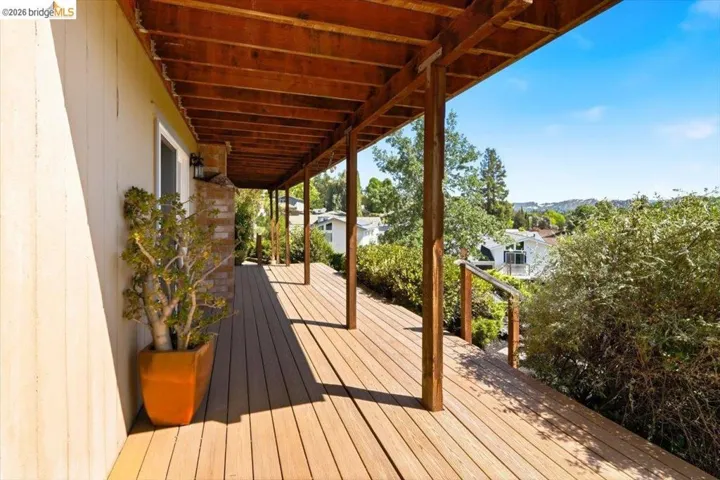 733 Daffodil Way, Concord, California 94518
