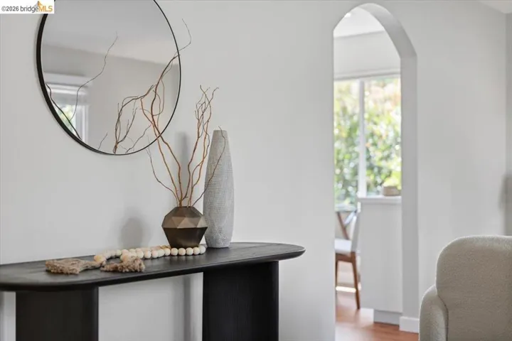 733 Daffodil Way, Concord, California 94518