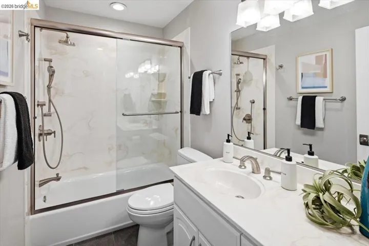 733 Daffodil Way, Concord, California 94518