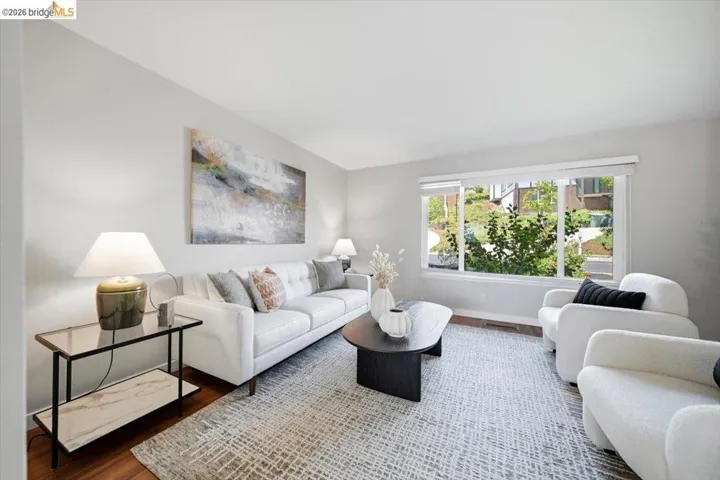 733 Daffodil Way, Concord, California 94518