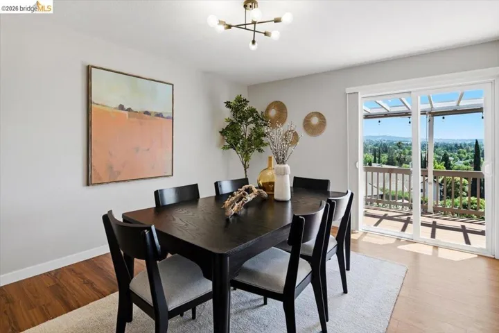 733 Daffodil Way, Concord, California 94518