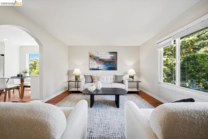 733 Daffodil Way, Concord, California 94518