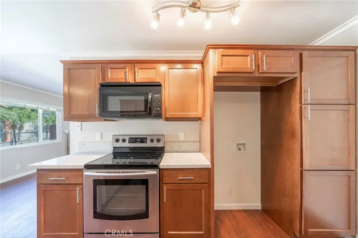 5125 W Crystal, Santa Ana, California 92704