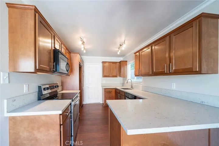 5125 W Crystal, Santa Ana, California 92704
