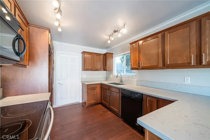 5125 W Crystal, Santa Ana, California 92704