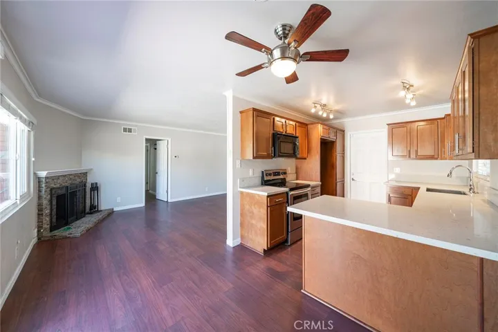 5125 W Crystal, Santa Ana, California 92704