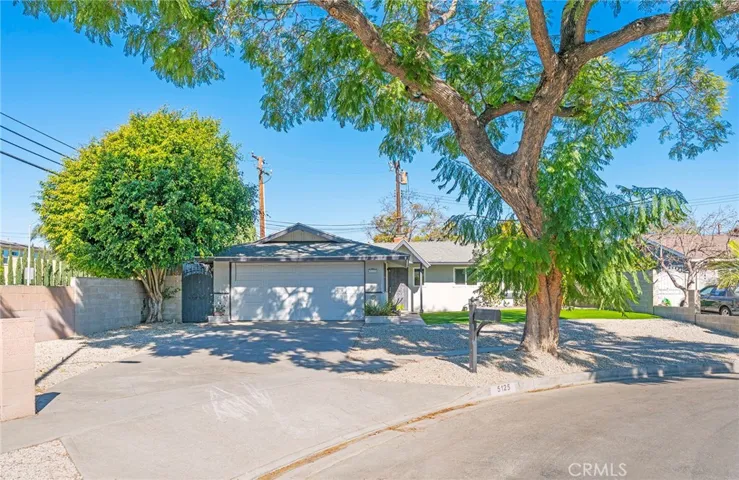 5125 W Crystal, Santa Ana, California 92704