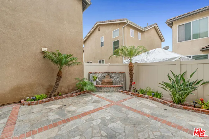 1056 Agate Court Na, Gardena, California 90247