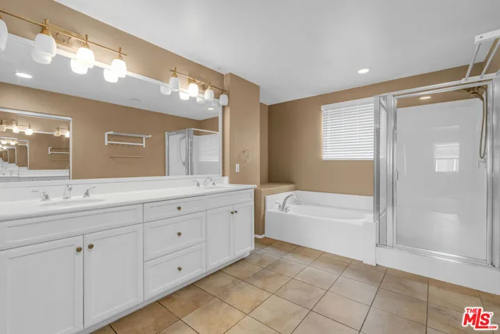 1056 Agate Court Na, Gardena, California 90247