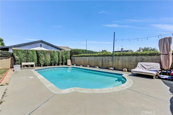 1432 N Erin Avenue, Upland, California 91786