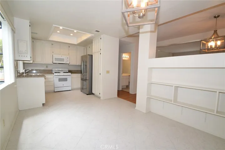 2595 Plaza Del Amo 413, Torrance, California 90503