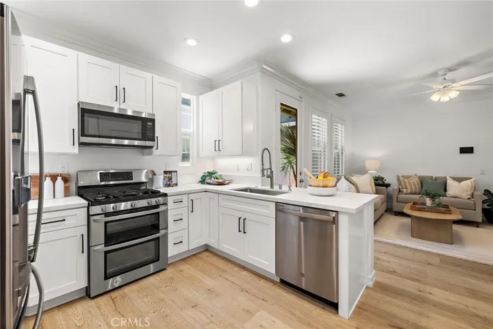 42 Tarleton Lane, Ladera Ranch, California 92694