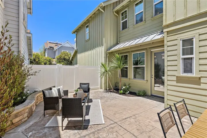 42 Tarleton Lane, Ladera Ranch, California 92694