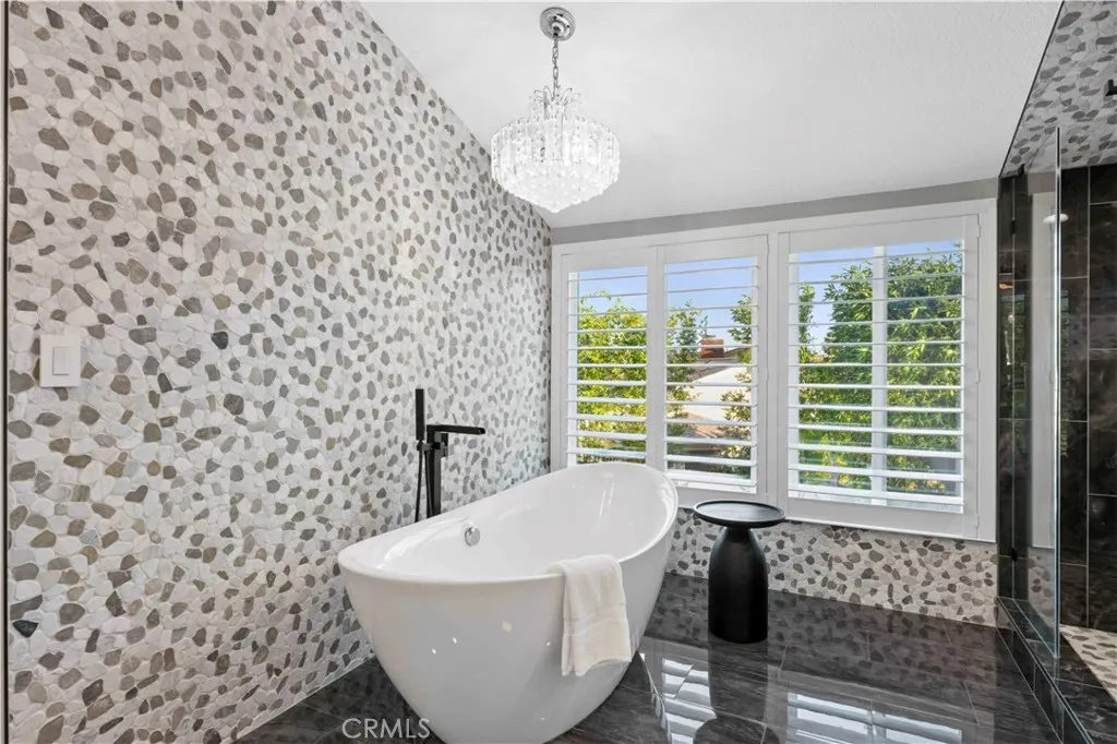 Spa inspired primary En-suite