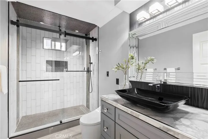 Walk-in shower