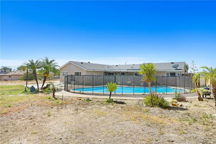 1018 W Casmalia, Rialto, California 92377